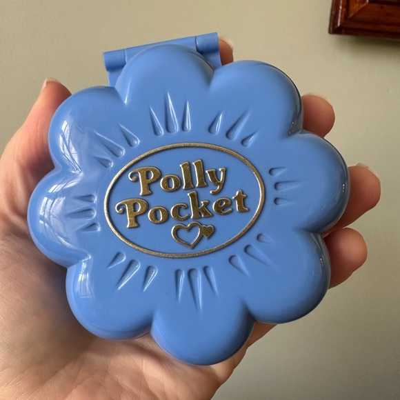 1990 Fifi’s Parisian Apartment Polly Pocket Bluebird Toys Complete Set - Picture 2 of 14